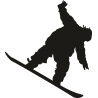 Человек скатывающийся со склона на сноуборде